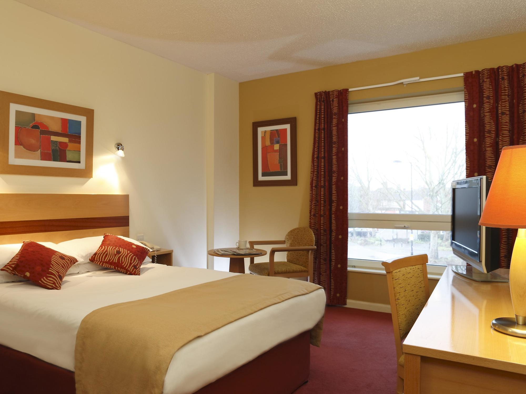 Leonardo Hotel Plymouth Oda fotoğraf
