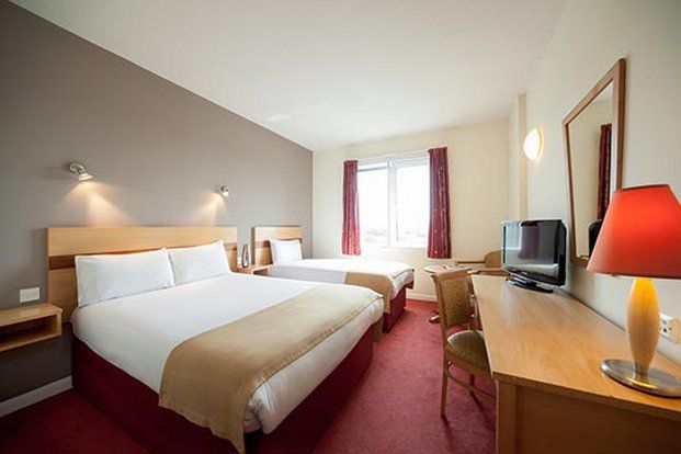 Leonardo Hotel Plymouth Oda fotoğraf